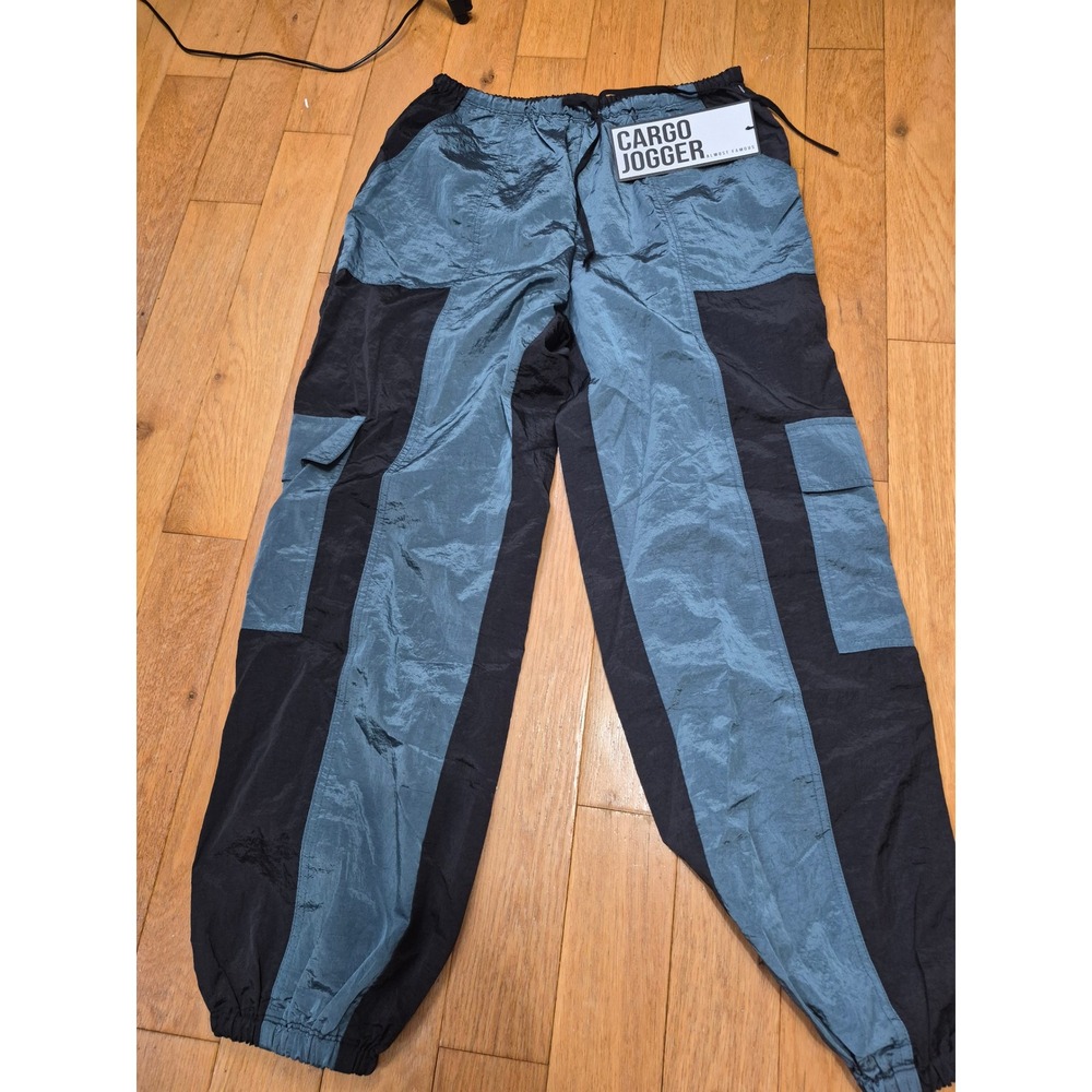 Almost Famous Teal Black Colorblock Cargo Joggers Mens Medium Crinkle Pants